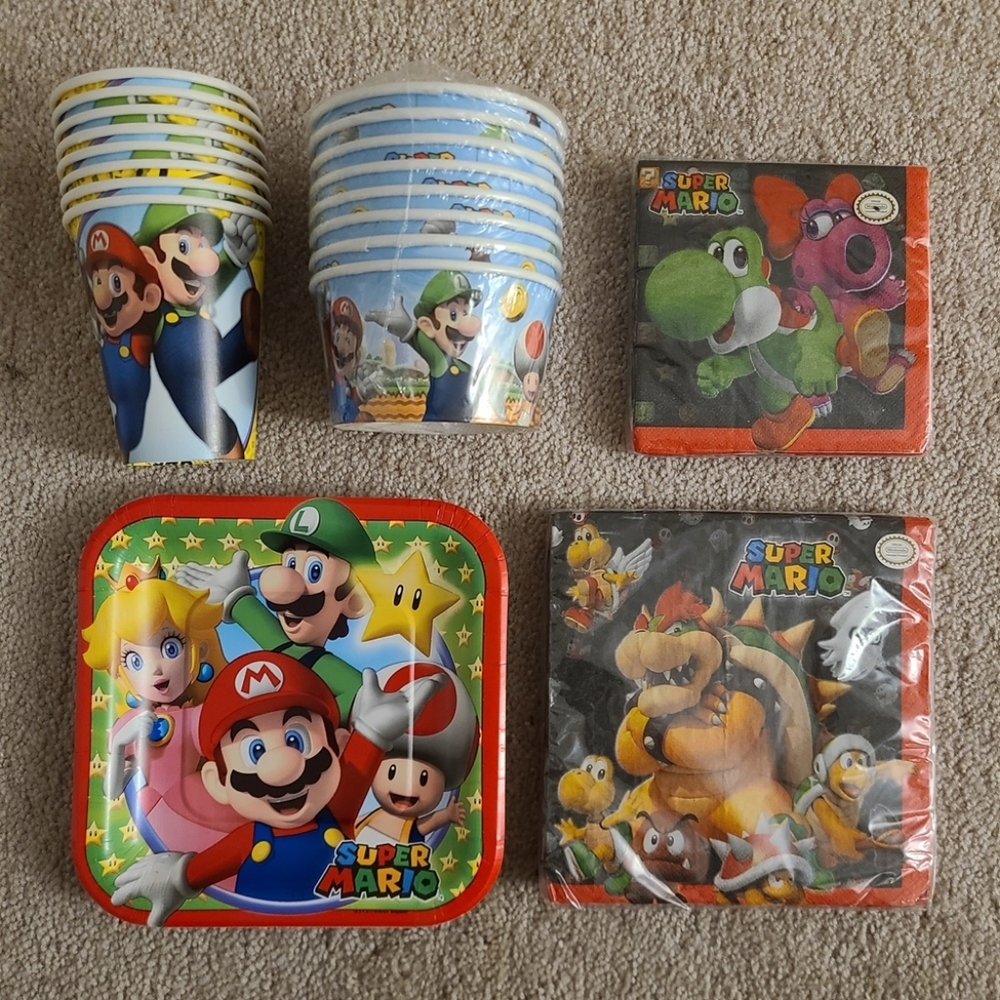 NEW - Set Super Mario cups plates napkins - kids party birthday